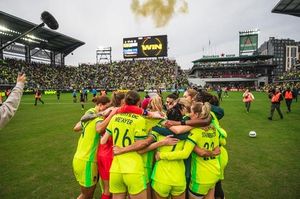 Washington Spirit Face Gotham FC In High-Stakes NWSL Championship Showdown