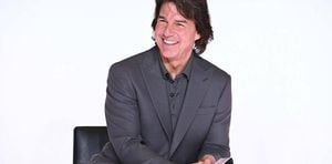 Tom Cruise Premieres Final Mission: Impossible Film In Japan