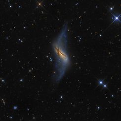 Polar Ring Galaxy NGC 660