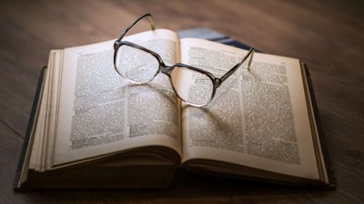 Fizik ve Matematiği, Edebiyat ile Birleştirmek: Bilim ve Sanat İlişkisi