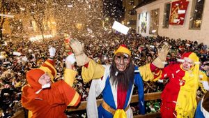 Schmutziger Donnerstag Kicks Off Carnival Festivities