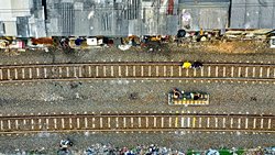 GELİR EŞİTSİZLİĞİNİN SOSYOLOJİK VE PSİKOLOJİK ETKİLERİ: YASA DIŞI FAALİYETLERE YÖNELİŞ VE TOPLUMSAL SONUÇLAR