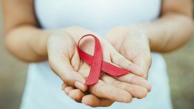 AIDS'ten Kurtulan İlk Çocuk!