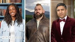 Alan Carr Triumphs As Celebrity Traitors Finale Shocks Fans