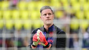 Dani Rodríguez Makes Debut As Barcelona Faces Valladolid