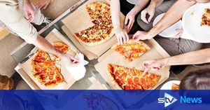 Pizza Hut Workers Protest Against Wage Theft In Scotland