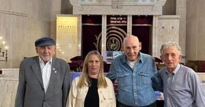 Kristallnacht Anniversary Sparks Outcry Over Political Divisions