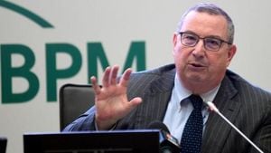 Banco BPM Reports Record Profits Amidst UniCredit Challenge