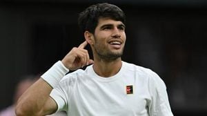 Alcaraz Battles Back To Reach Wimbledon Quarter Finals