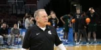 Michigan State basketball fans and players prepare for tipoff in Cleveland