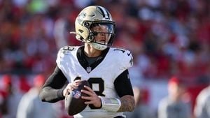 Derek Carr Shocks Saints With Retirement Announcement