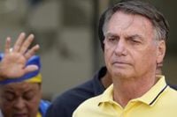 Brazilian police say ex-President Bolsonaro had planned to flee to Argentina seeking asylum
