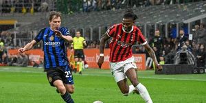 Inter Milan Hosts Roma In Crucial Serie A Clash