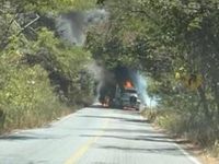 Hay bloqueos en Casimiro Castillo, Autlán y municipios cercanos