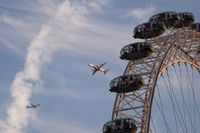 London Eye 'breaks down' on hottest day of the year leaving people trapped in pods