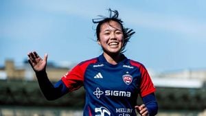 Momoko Tanikawa Stars On Bayern Munich Debut