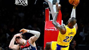 Lakers Enjoy Dominant Win Over Wizards