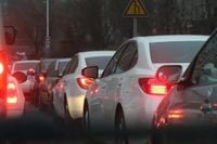 No Way to Beat the Holiday Traffic In China