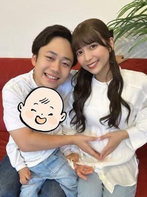 YouTuber Silk Road Announces Second Child's Arrival