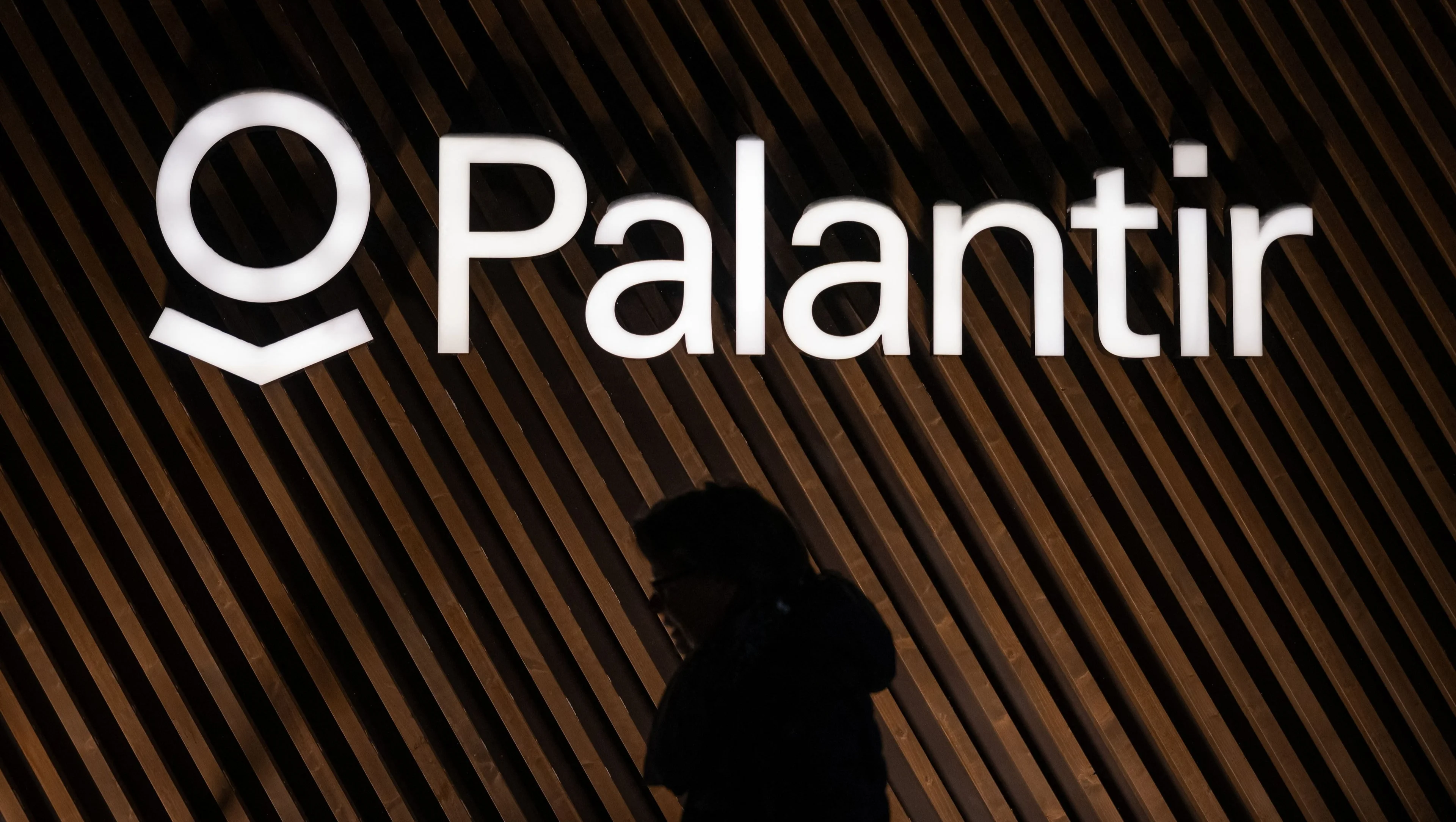 Savaşlar, Hastaneler ve Veri Analitiği: Gizemli Teknoloji Şirketi Palantir Ne Yapıyor?