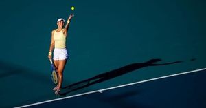 Bencic Battles Back To Win At Miami Open