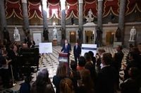 US govt shutdown may turn into protracted crisis, analysts warn