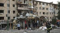 Russia hits southern Ukraine with ‘massive’ aerial strikes overnight, killing at least 1