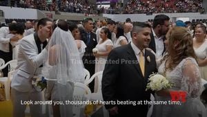 Paraguay Hosts Historic Mass Wedding For Hundreds Of Couples