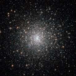 Globular Cluster M15 from Hubble