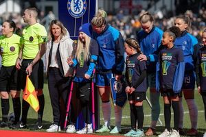 Manchester City Women End Chelsea's Winning Streak 2-0