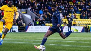 Livingston FC Closes Gap With Falkirk After 2-1 Win