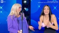 Mara Venier a Elodie: “Iannone ti fa sangue?”, cos’hanno detto a Domenica In - LaNostraTv