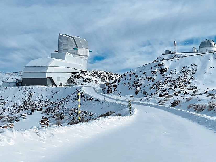 Yakında hizmete açılacak Vera C. Rubin Gözlemevi Şili'deki Cerro Pachón sıradağlarının tepesinde yer alıyor.