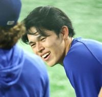 ドジャース　ＭＬＢ関連サイトが佐々木朗希のロッカーを公開　整理整頓された中で背番号１１のユニ　ファン「こういうムービーかっこいい」（デイリースポーツ） - Yahoo!ニュース