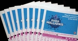 EuroMillions Jackpot Rolls Over As Players Win Big