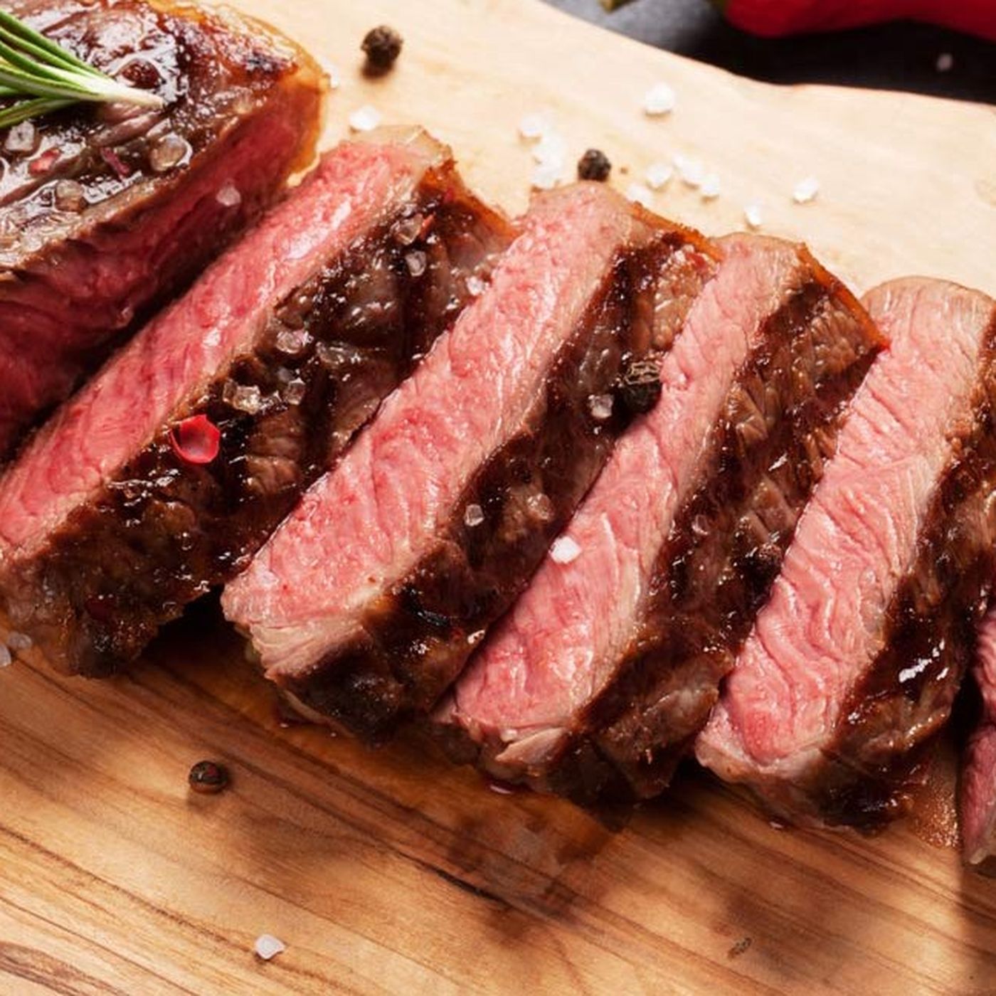 Kırmızı Et Tüketimi, Bağırsak Kanserine Neden Olan DNA Mutasyonu Riskini Artırıyor Olabilir!