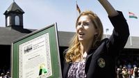 Tennis star Monica Seles reveals her diagnosis with myasthenia gravis