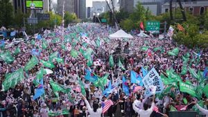 South Korea Faces Unrest Amid Political Challenges