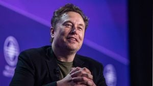 Elon Musk Sets New Wealth Record Surpassing $348 Billion