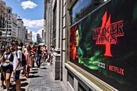 Over 140,000 fanatics demand Netflix to restore Stranger Things cut scenes