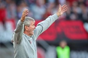 Köln Celebrates Emotional Victory Over Nürnberg