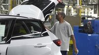 U.S. producer prices surge in July as Trump tariffs push costs higher