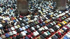 Prayer Times For Ramadan Observed Across Indonesia