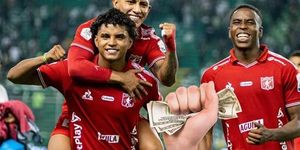 América De Cali Triumphs Over Deportivo Cali Amid Stadium Turmoil