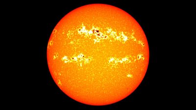 Birdenbire Güneş Korkutucu Bir Sessizliğe Büründü: Tüm Güneş Noktaları Nerede?