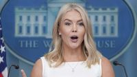 Karoline Leavitt rips New York Times reporter for Putin call question