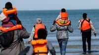 No 'golden ticket' for refugees as Starmer to cut family reunion and settlement rights