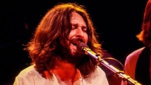 Supertramp Legend Rick Davies Dies At 81 After Cancer Battle
