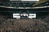 Investigation launched into alleged Oasis ticket scam