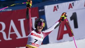 Austrian Skiers Eye Gold At 2025 Men's Super-G